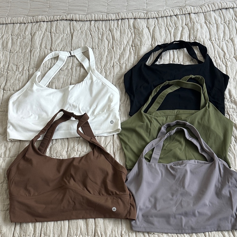 Halara Sports Bra Bundle